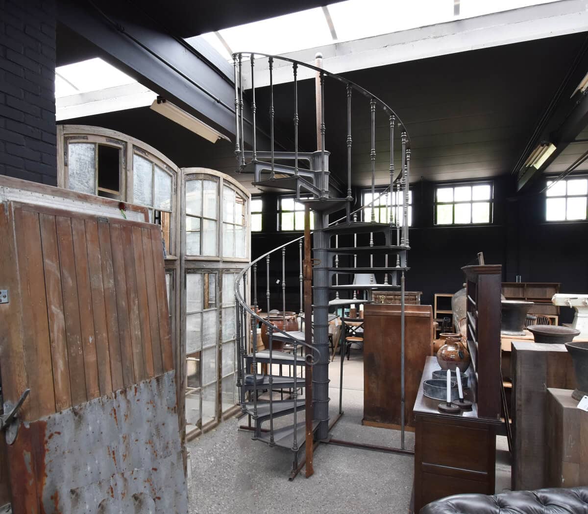 gietijzeren-spiltrap-charleroi