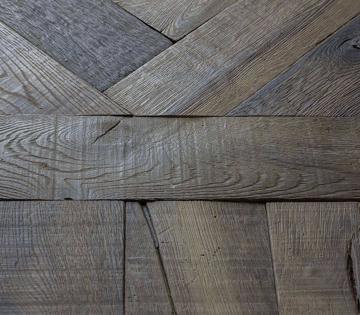 oude-atelier-planken-visgraatparket