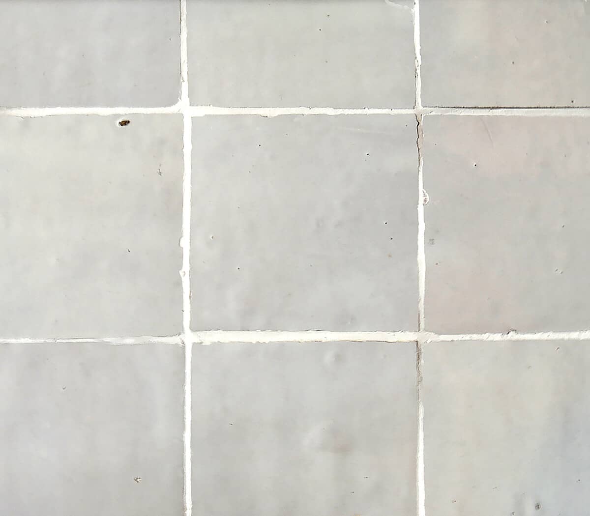 handgevormde-witte-zelliges-wandtegels