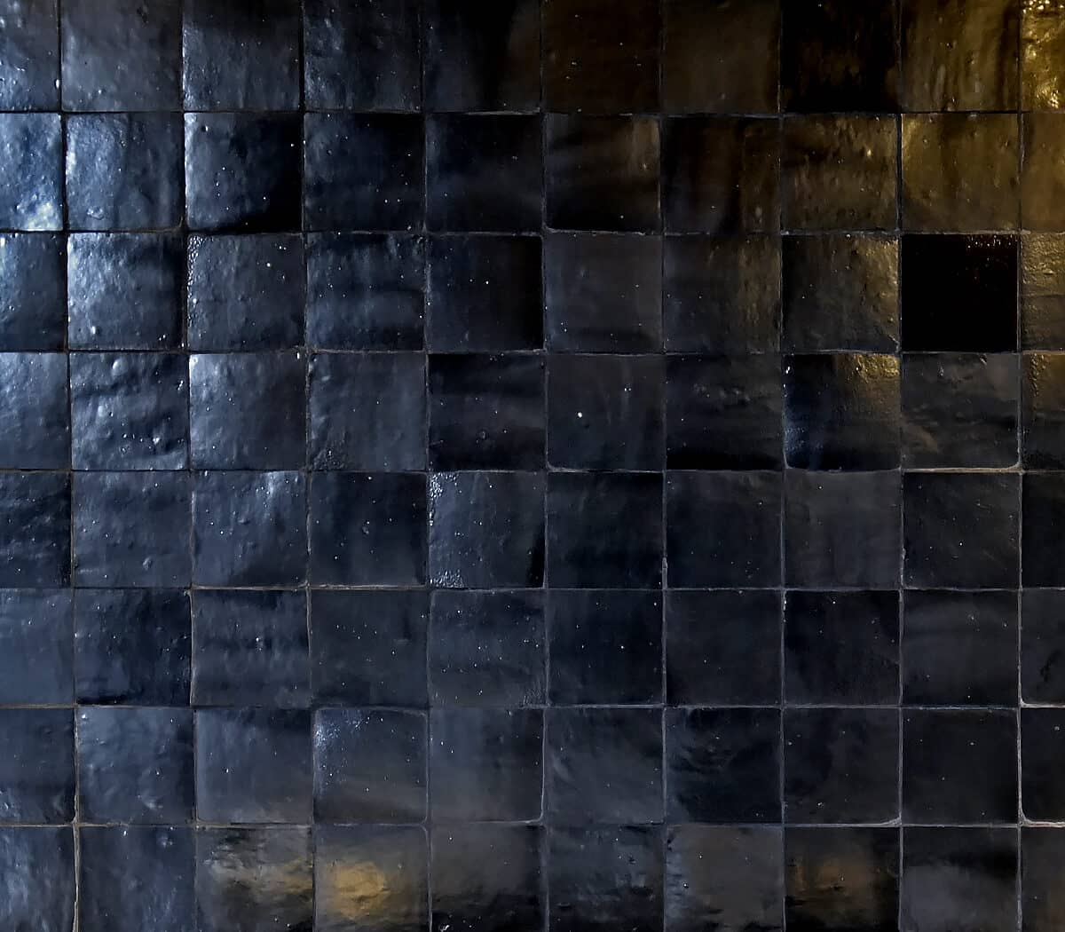 handgevormde-zwarte-zelliges