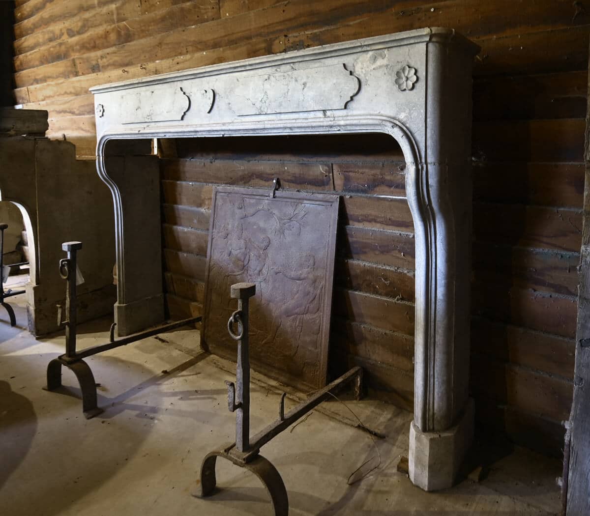 Belgisch-blauwsteen-voorzetschouw