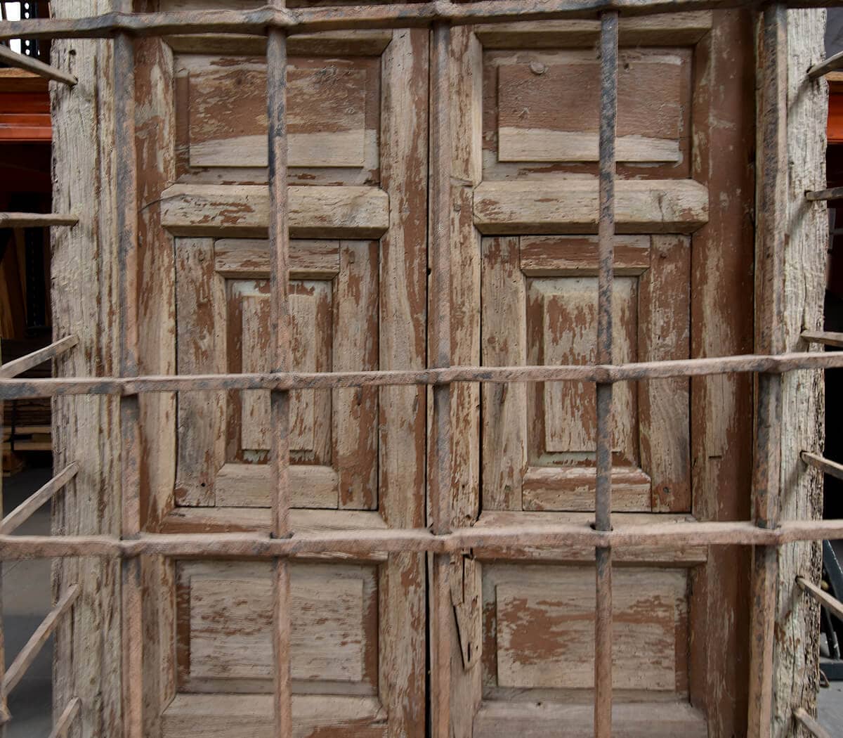 Raamluiken-met-raamijzer