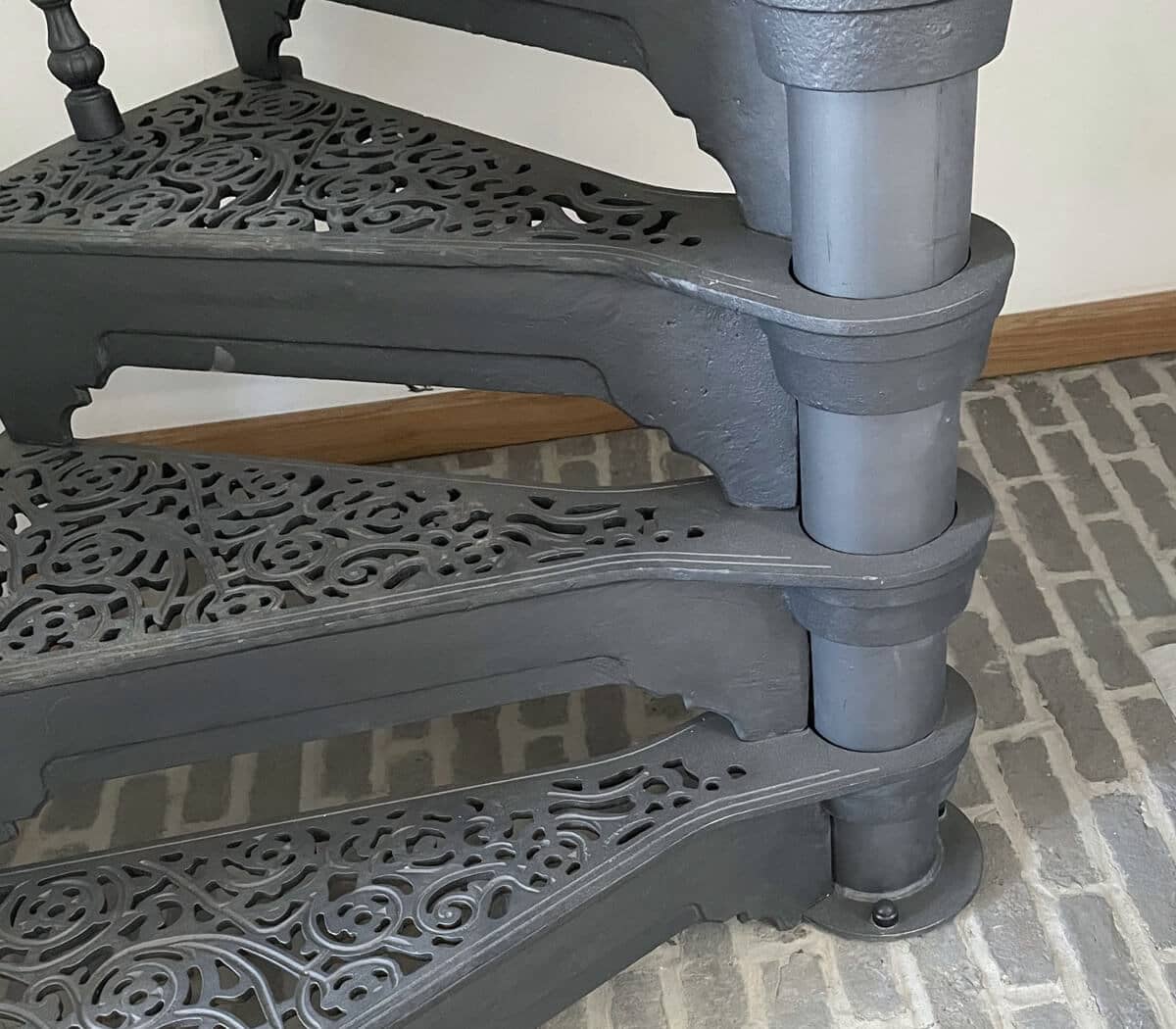 gietijzeren-spiltrap-mons