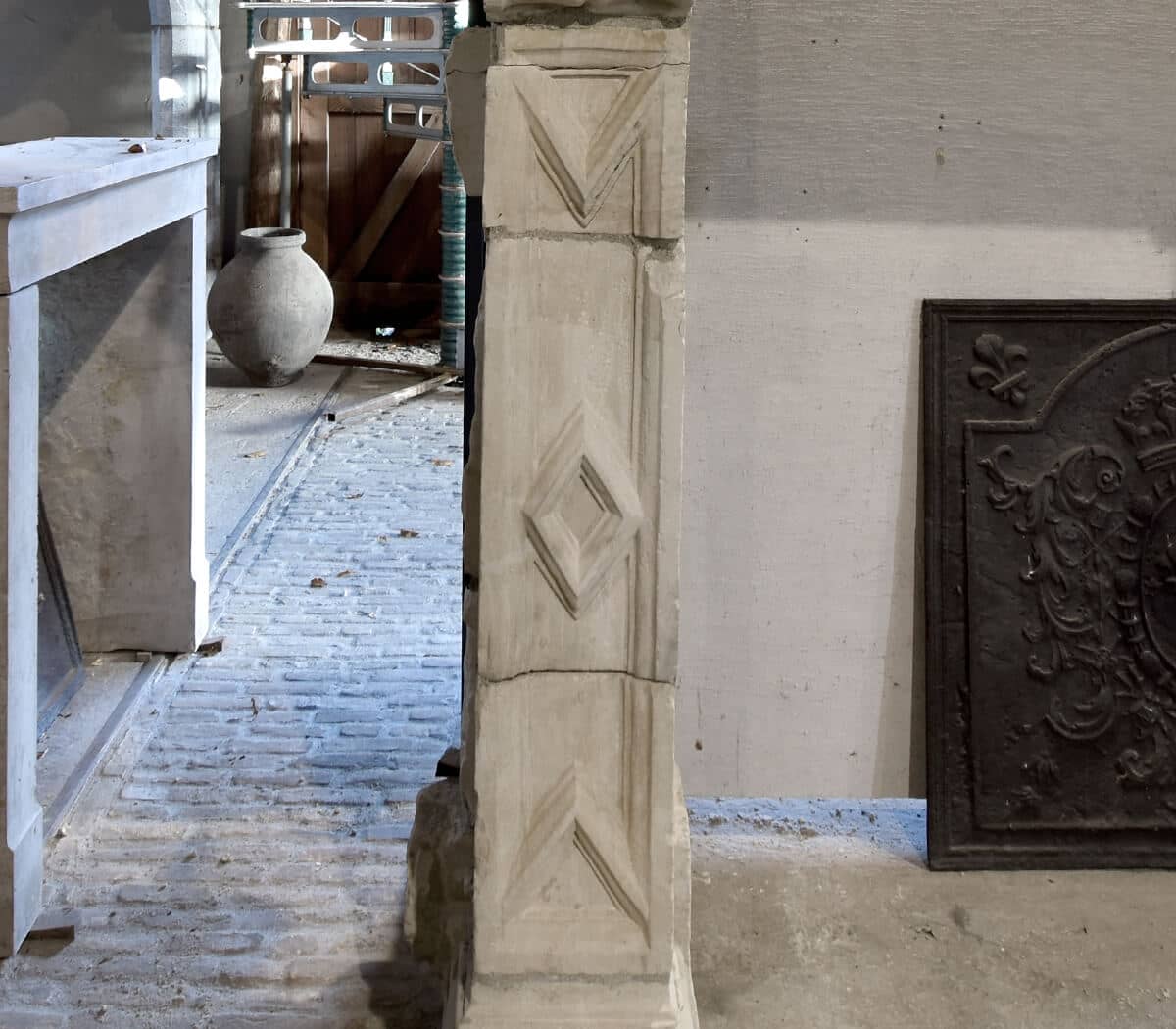 franse-zandstenen-kasteelschouw