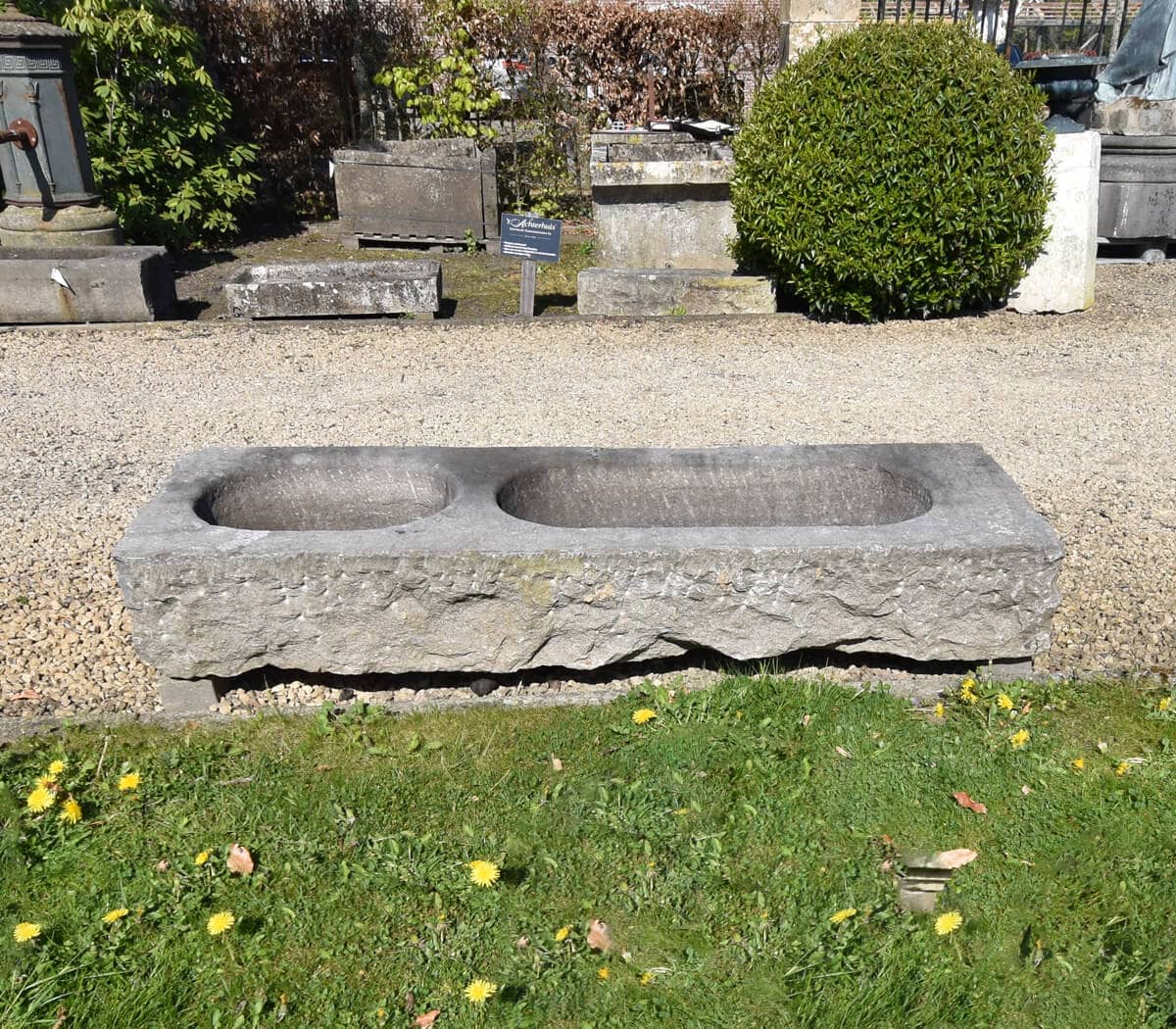 belgisch-hardstenen-trog