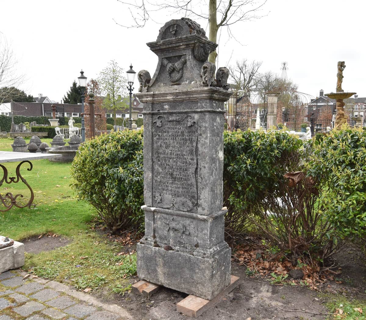 gedenk-steen-graf-steen