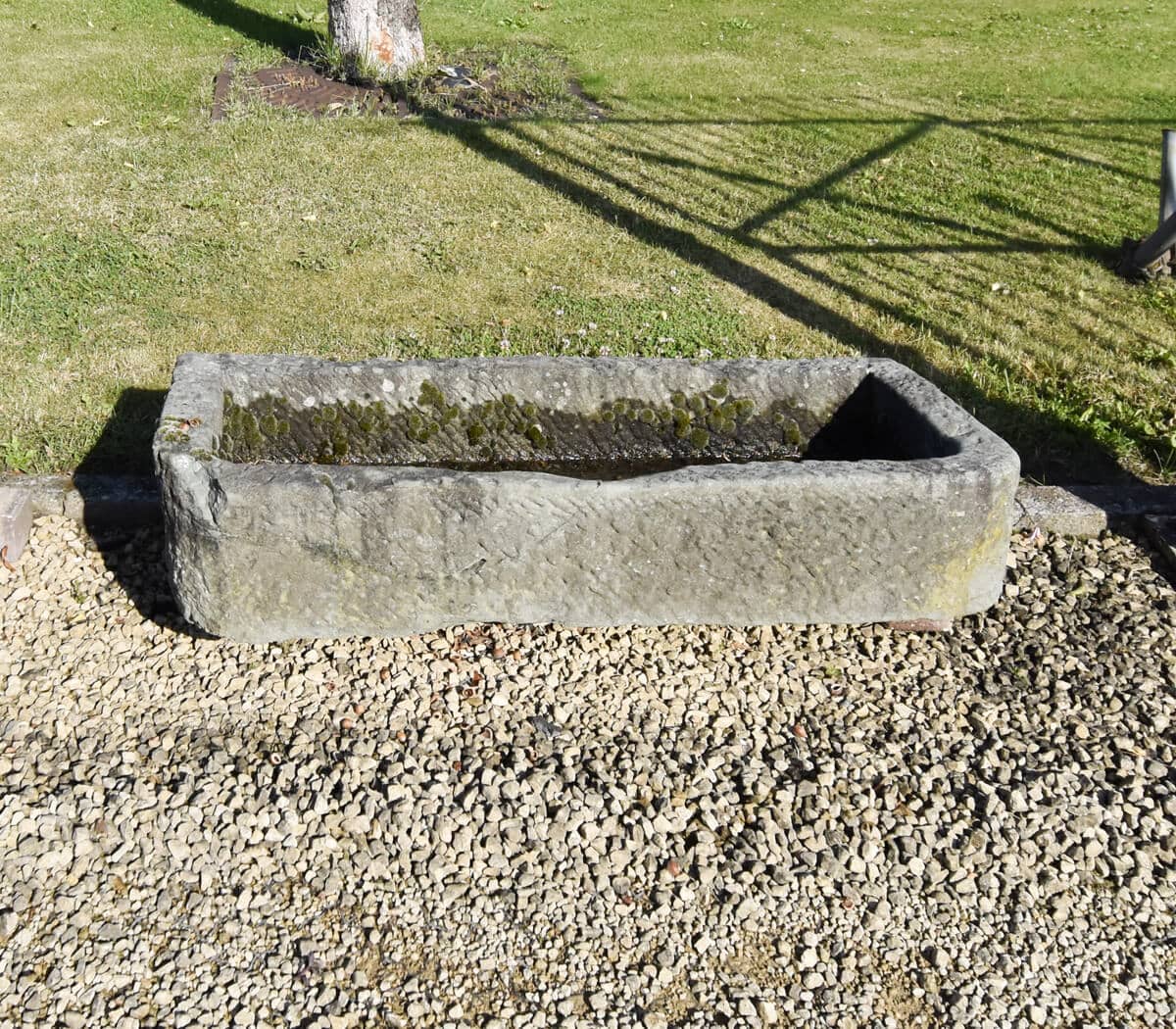 belgisch-hardstenen-trog