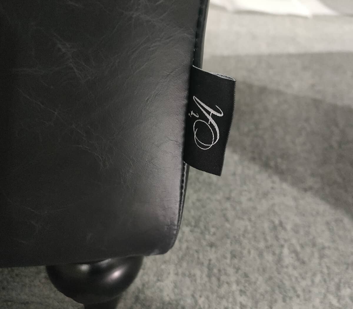 chesterfield-achterhuis-logo-zwart