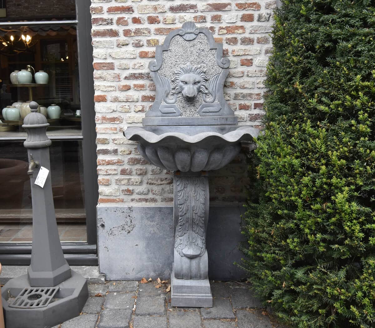 hardstenen wandfontein