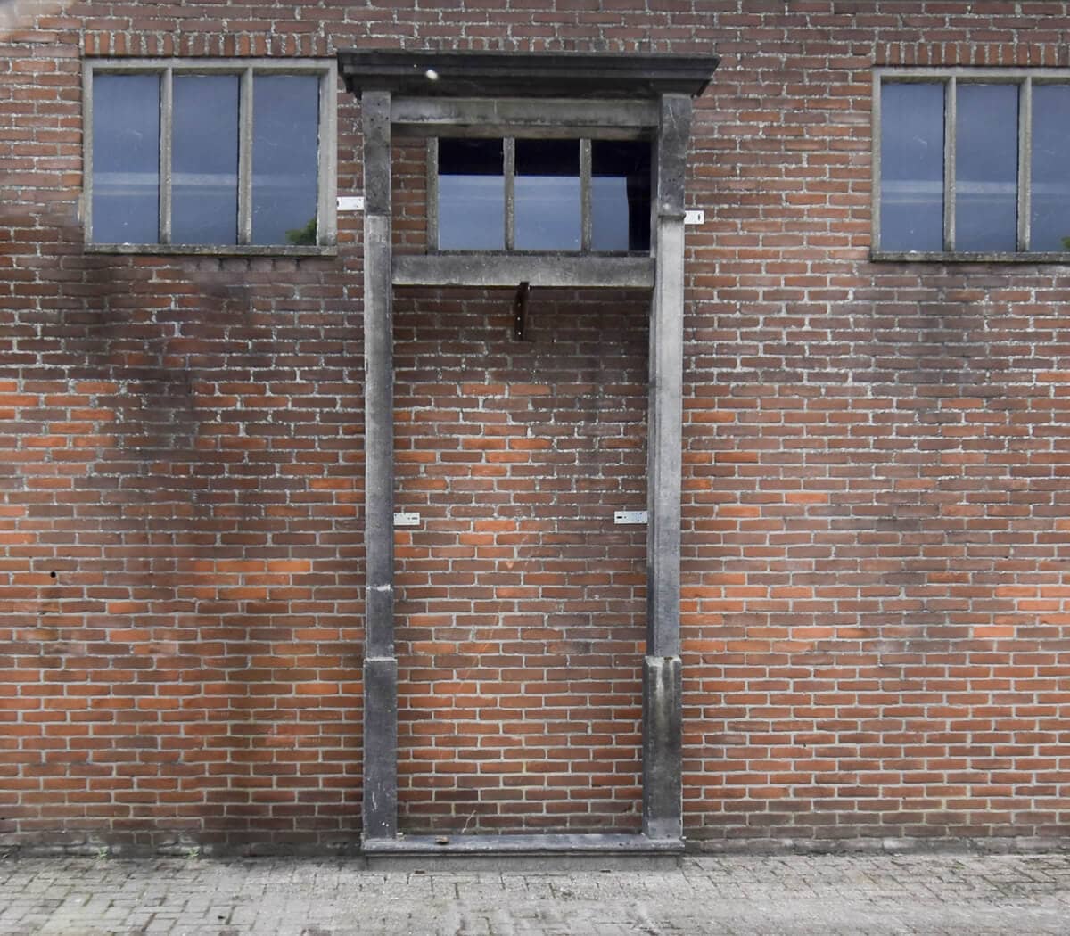 Belgich-hardstenen-portiek