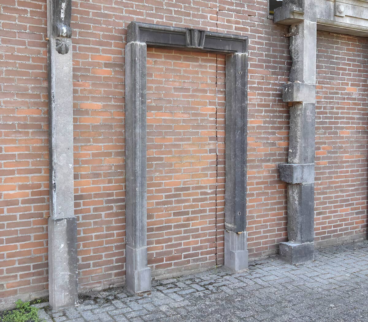 Belgisch-hardstenen-portiek