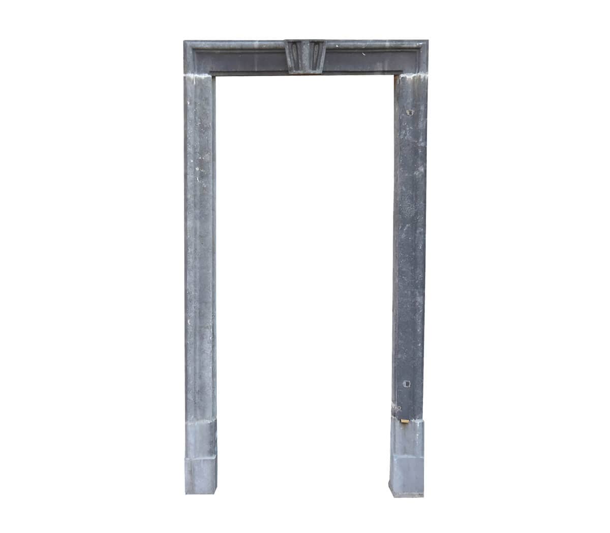 Belgisch-hardstenen-portiek