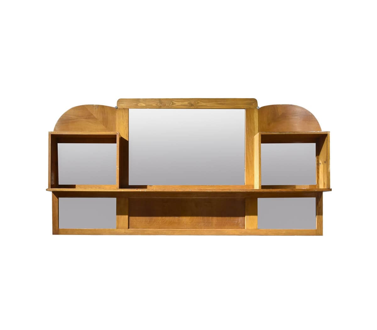 Vintage-spiegel-met-vakken