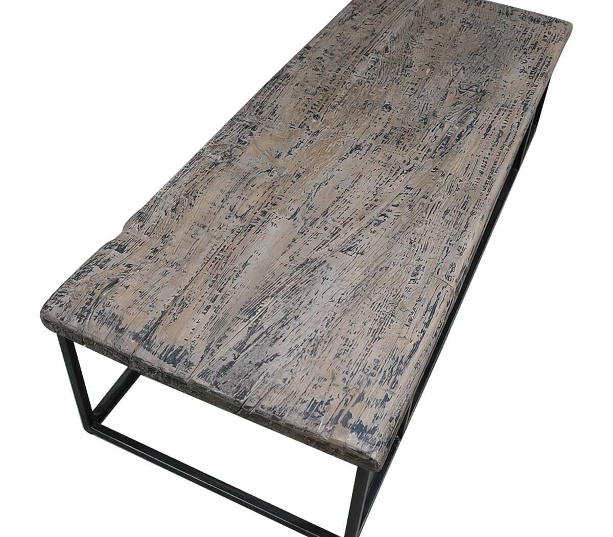 Salontafel-met-ijzeren-onderstel