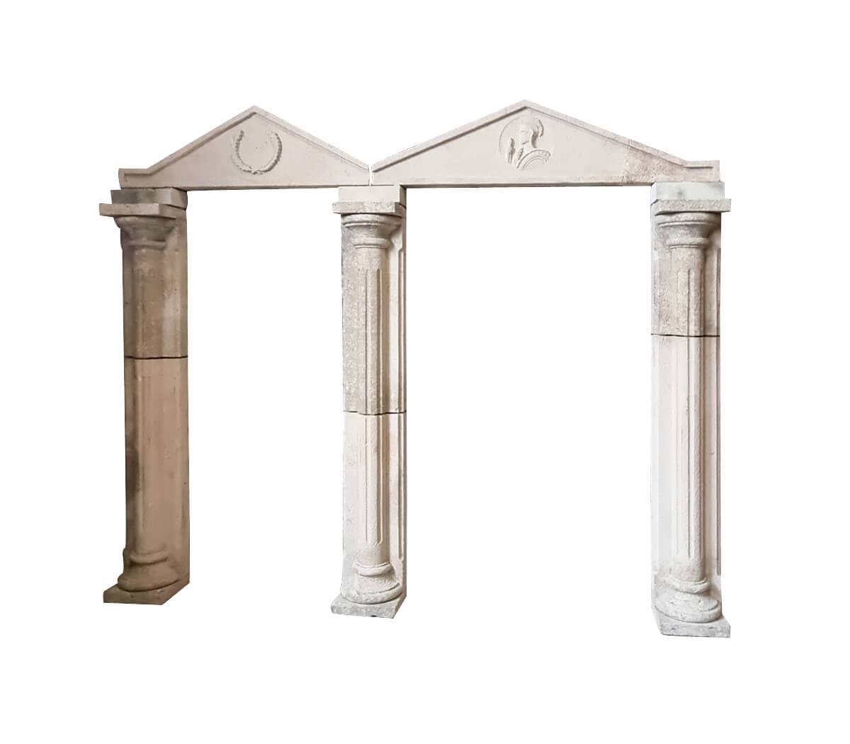 Zandstenen-dubbele-Portiek