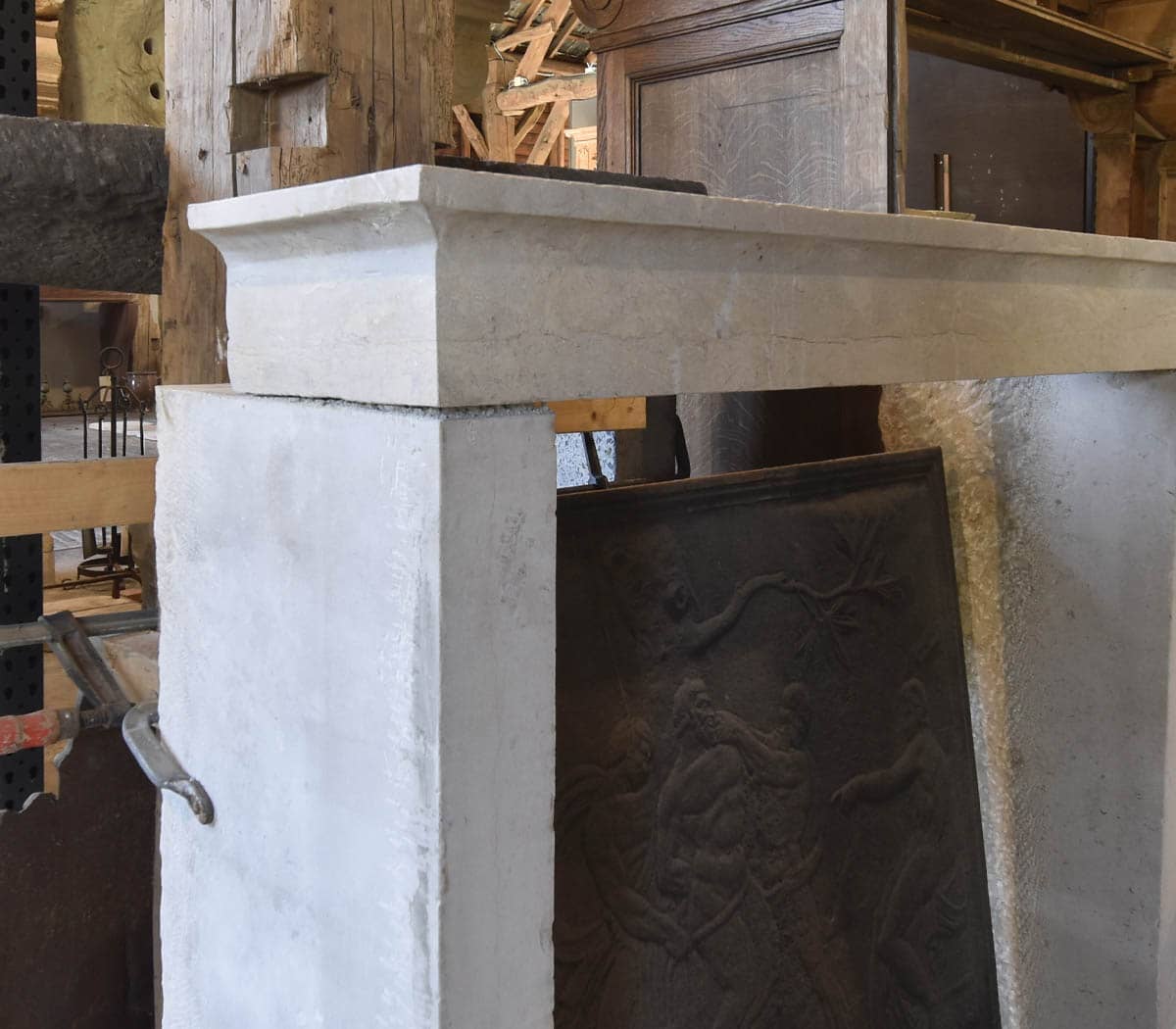 Marmerstenen-voorzetschouw