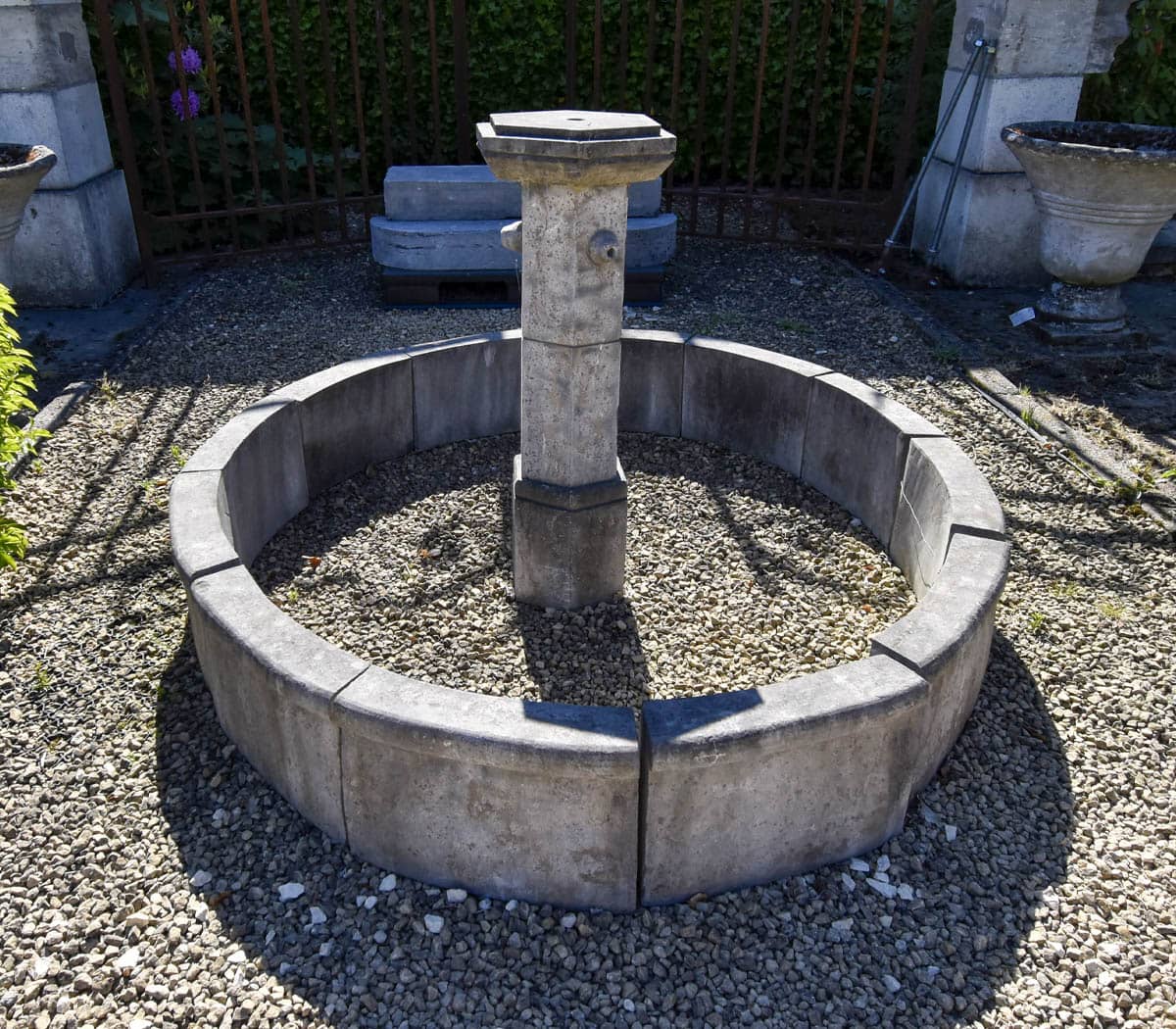 Fontein-met-fonteinrand