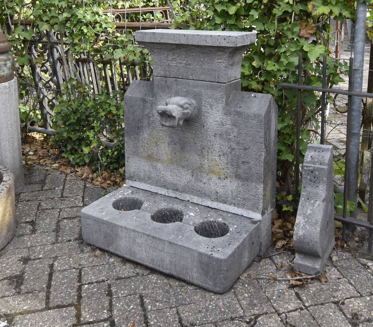 Hardstenen-wandfontein