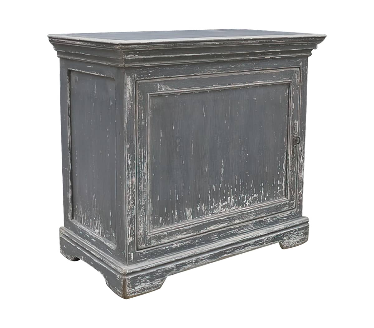 Houten-kast-met-deur