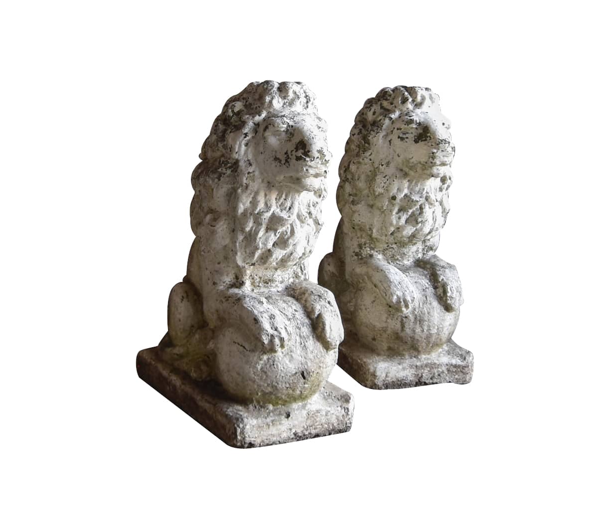Set-van-2-stenen-leeuwen