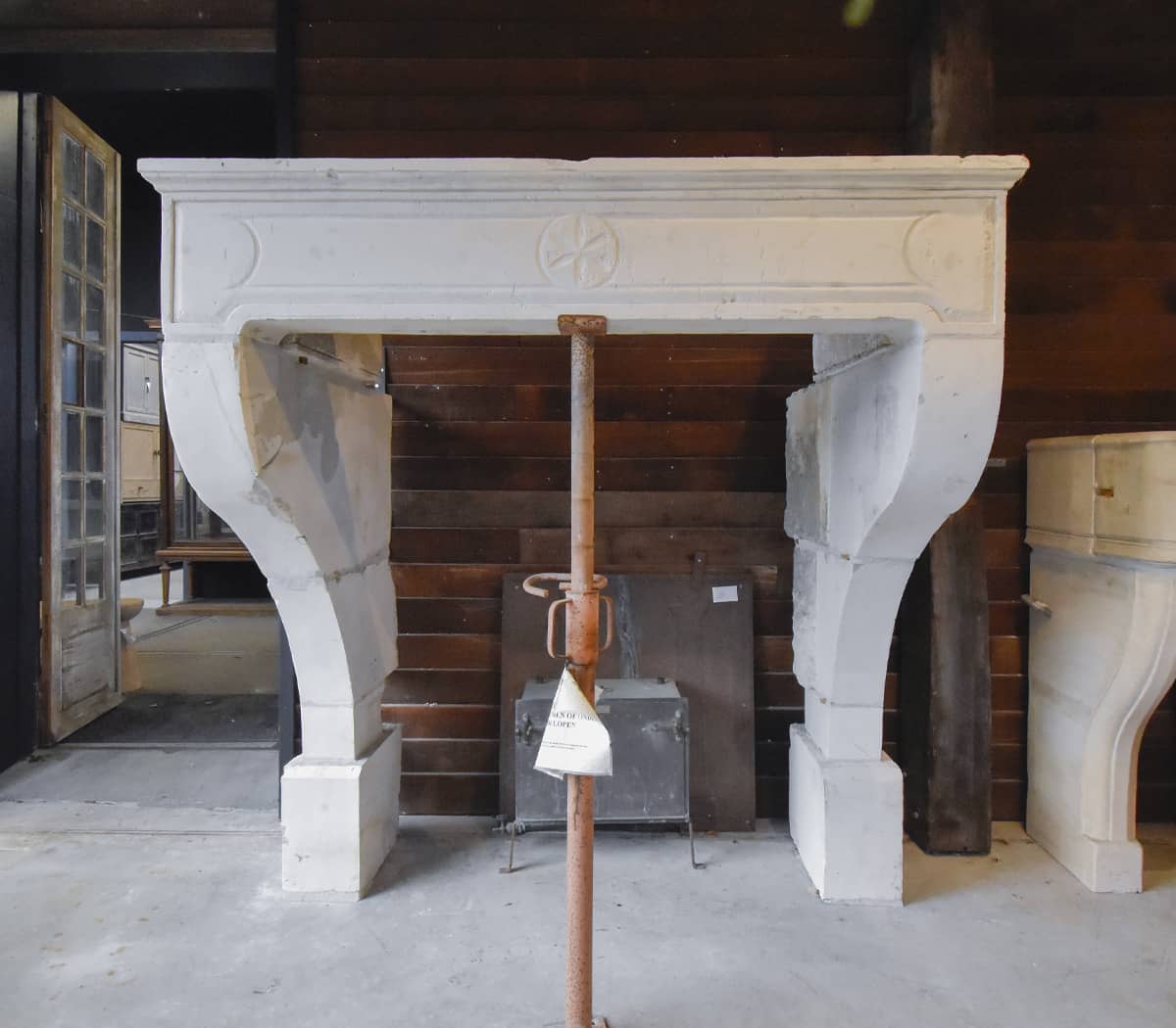 Zandstenen-ombouwschouw