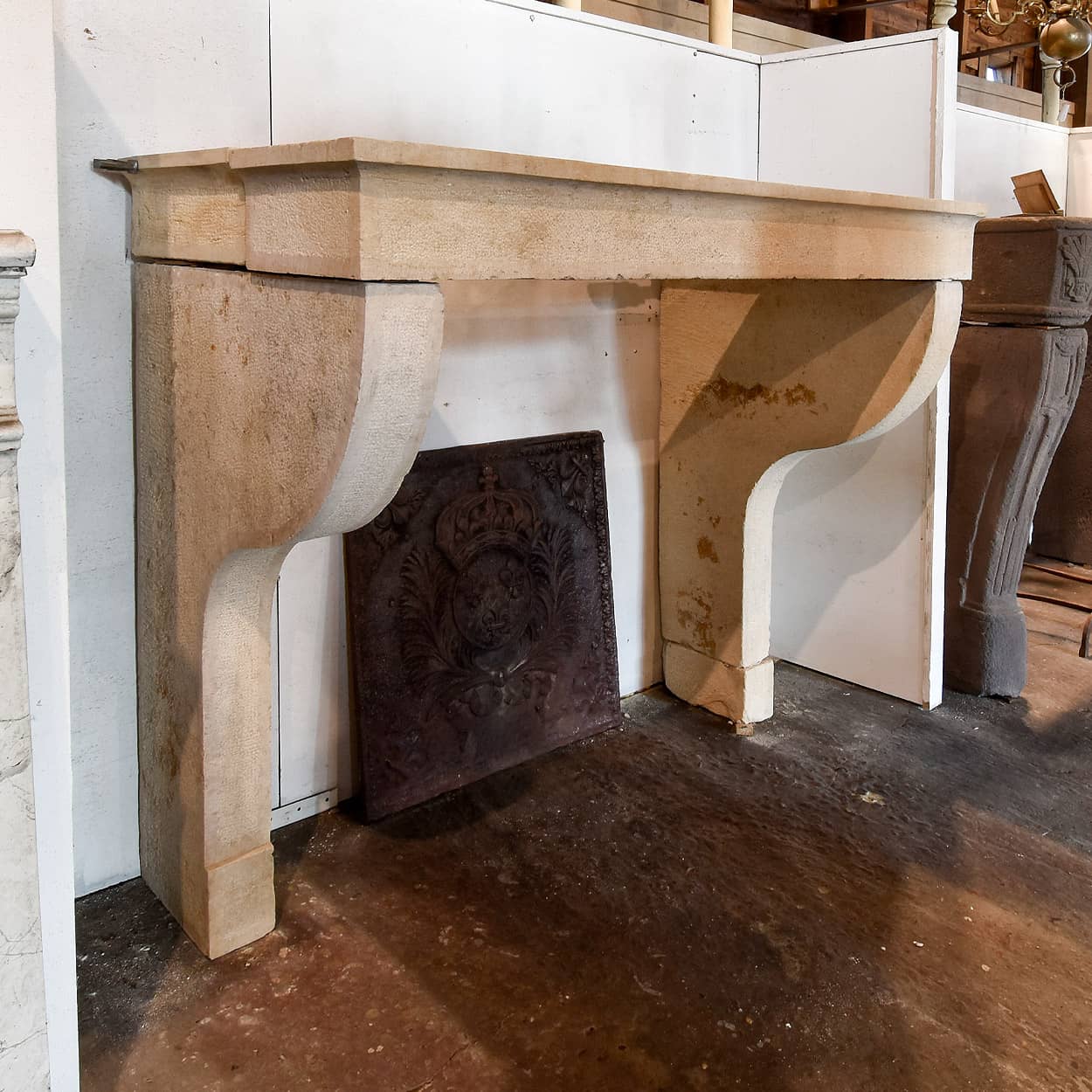 Zandstenen-ombouwschouw