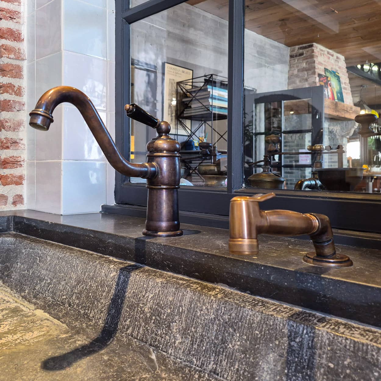 Kenny-Mason-TH015-OB-Zwart-porselein-hendel