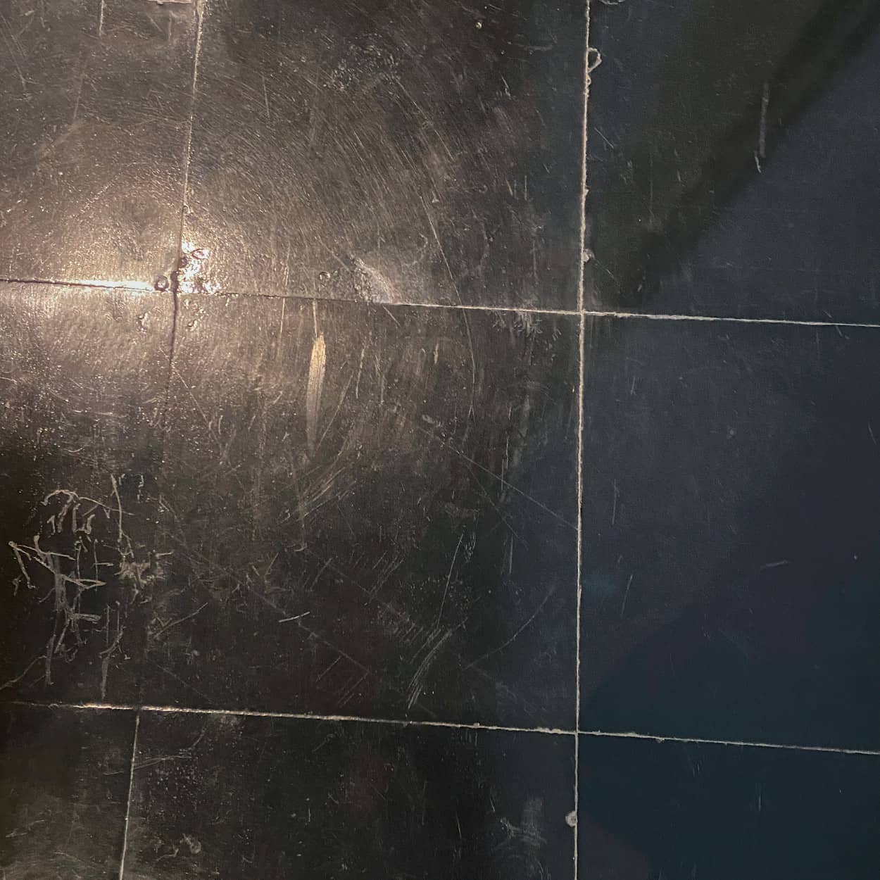 Antieke-naamse-steen-kerkdallen