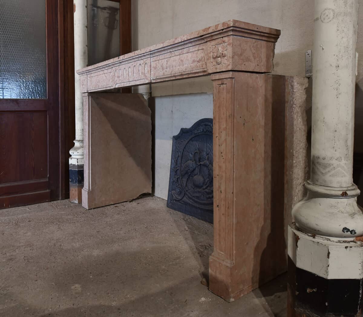 Antieke-Louis-XVI-marmerstenen-voorzetschouw