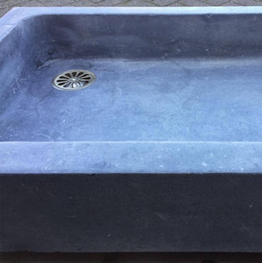 Authentieke-Belgisch-hardstenen-gootsteen-bakken