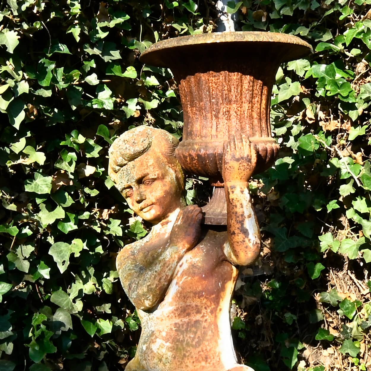 Gietijzeren-beeld
