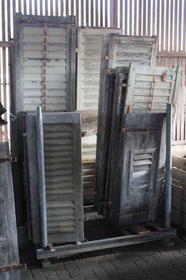 Louvre-luiken-deuren-verschillende-maten-en-hoogte-kom-kijken-voor-uw-idee