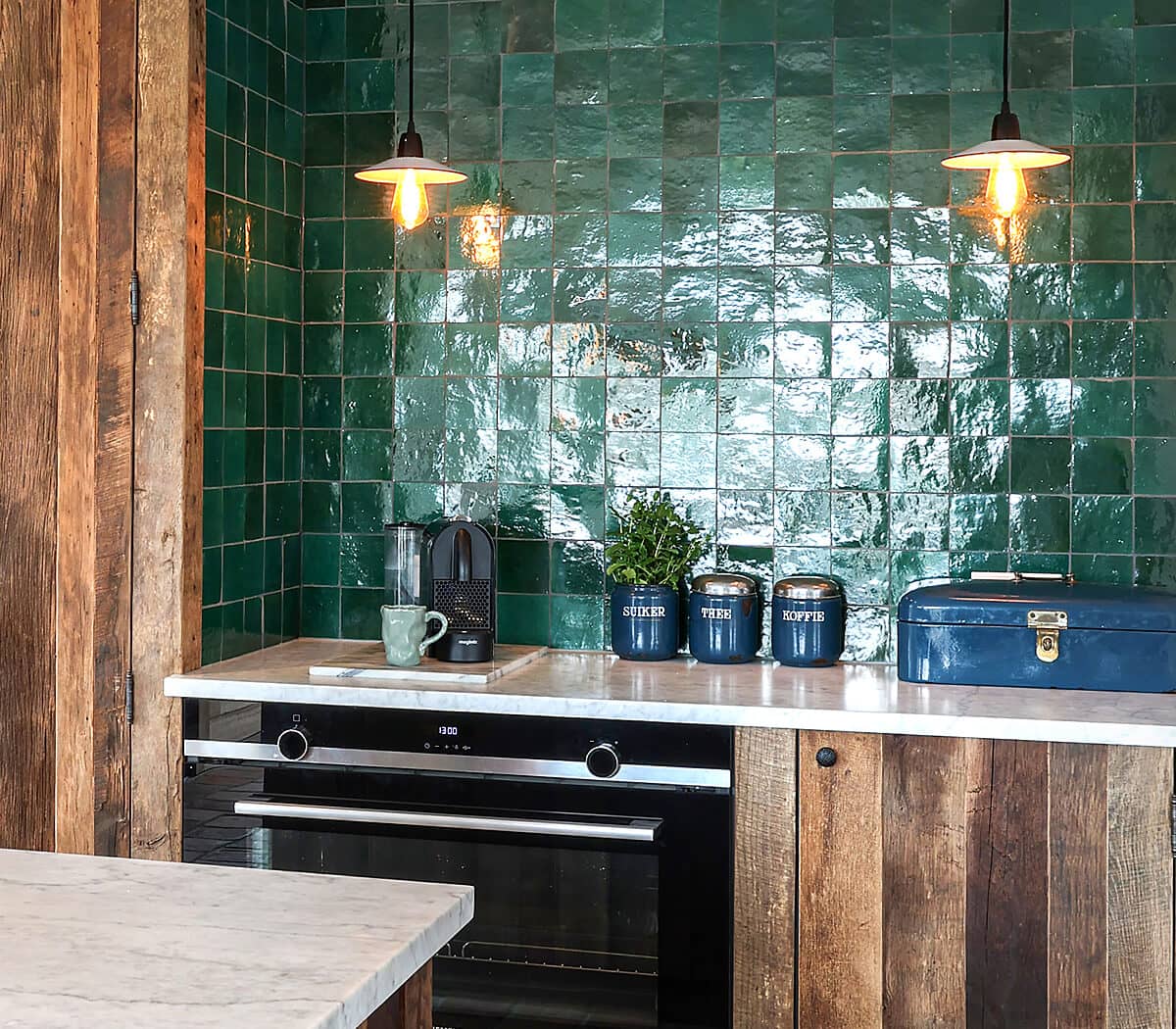 groene-zelliges-wandtegels-eiken-keuken-achterhuis