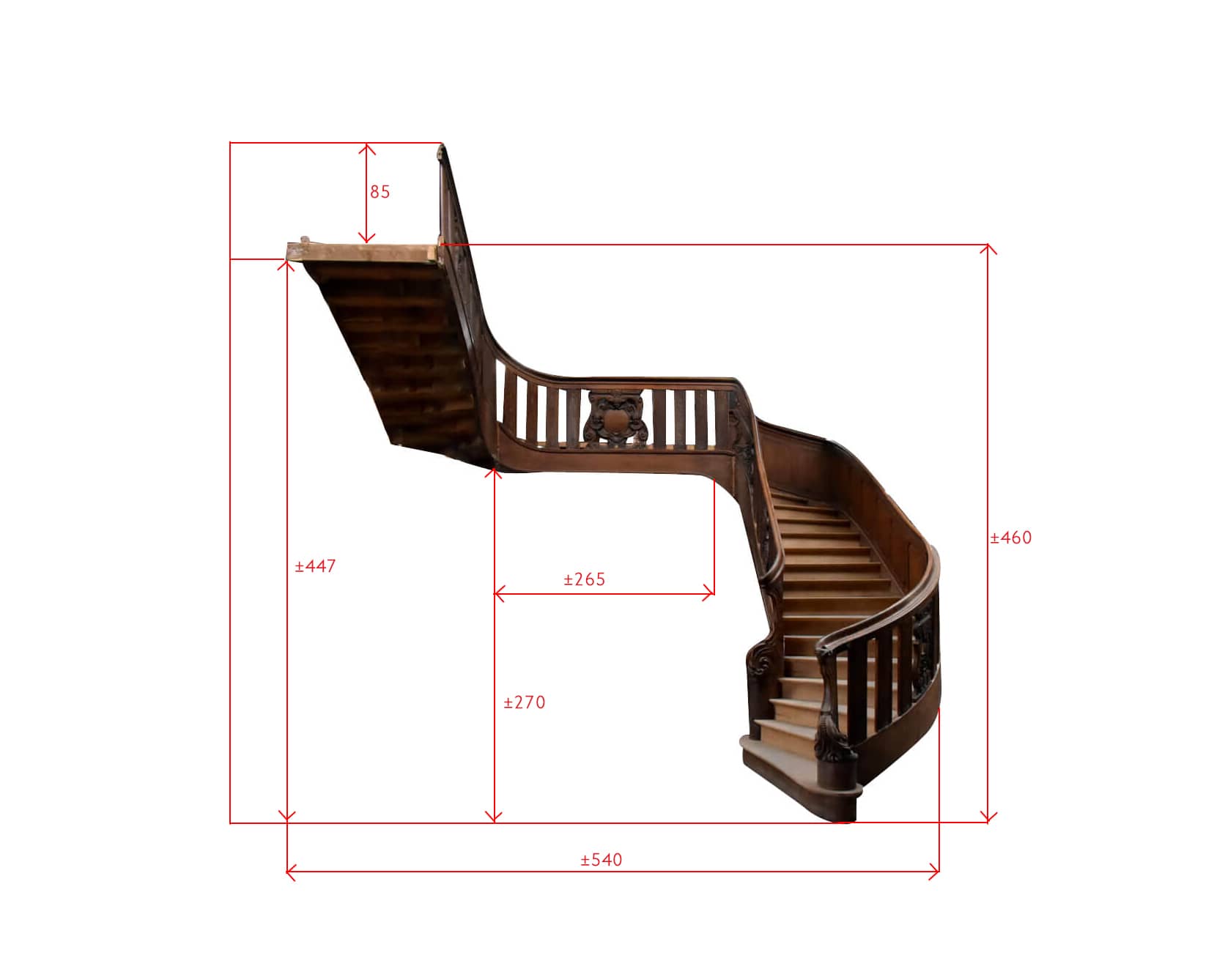 grote-exclusieve-houten-trap-houtsnijwerk