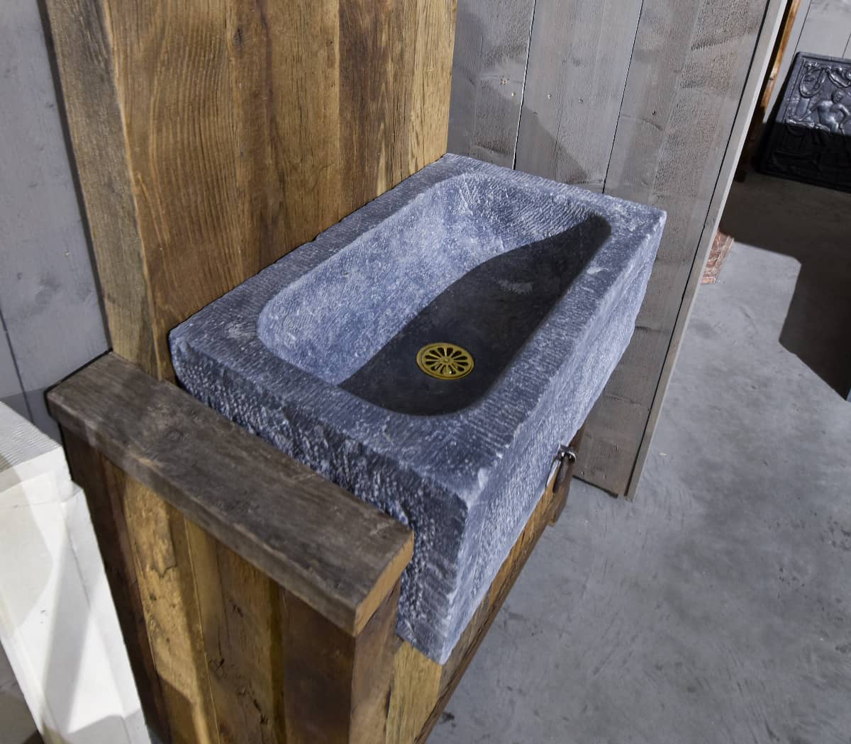 Eiken-badkamermeubel-met-Hardstenen-bak