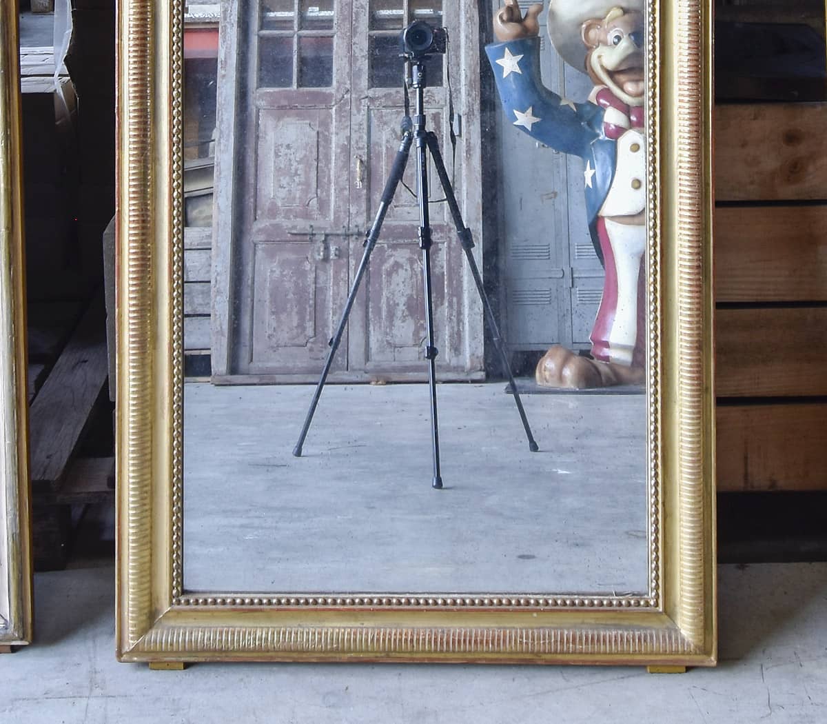 Antieke-spiegel-in-Louis-Phillipe-stijl