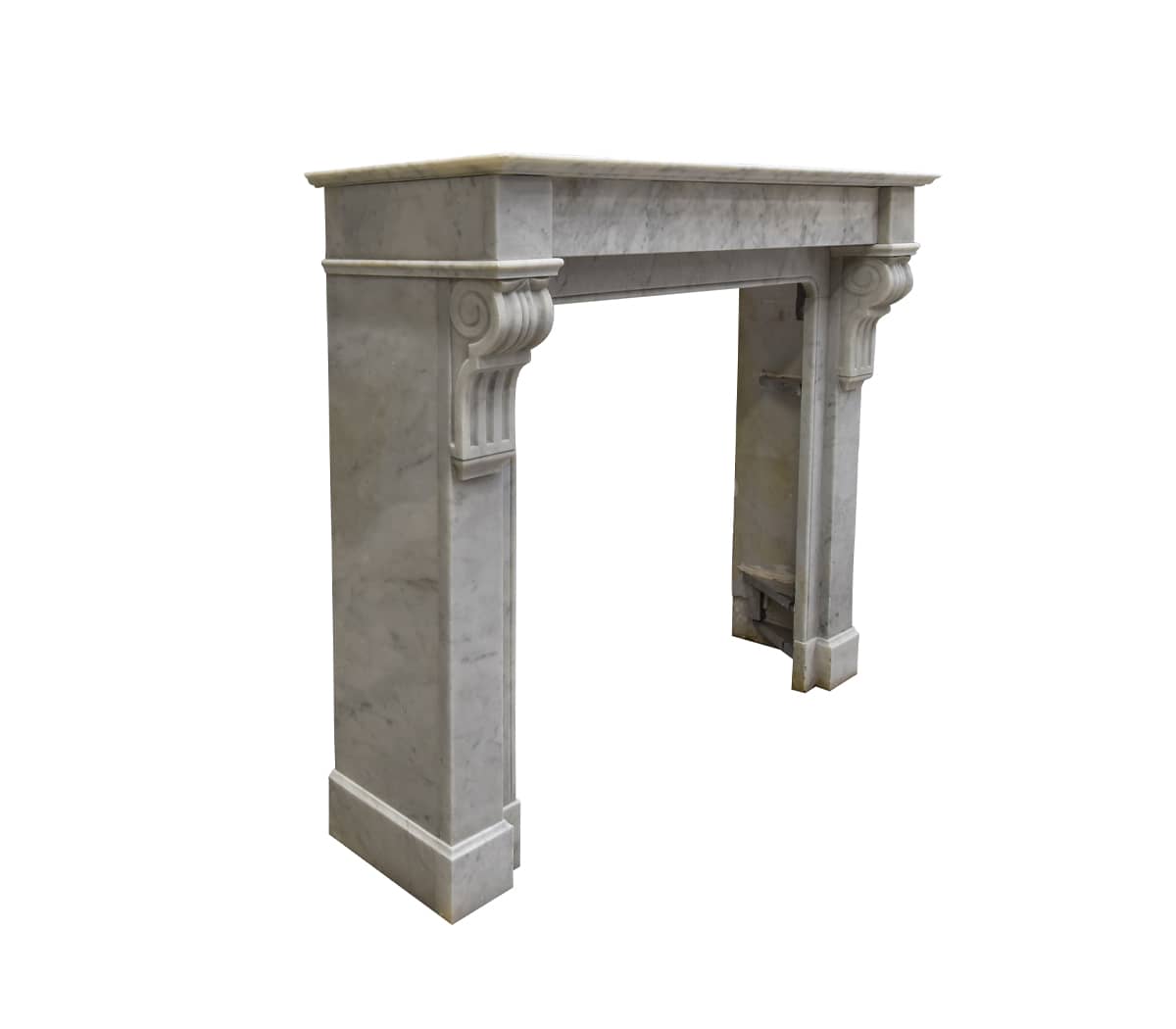 Carrara-marmeren-modillion-voorzetschouw