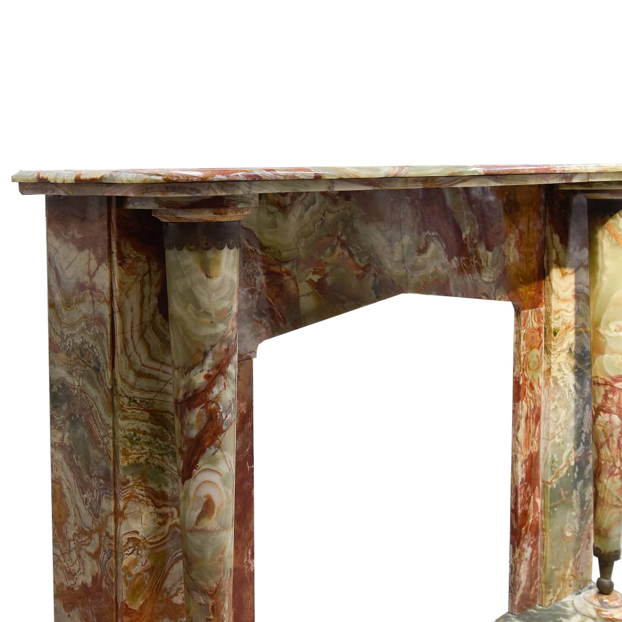 Onyx-marmeren-ombouwschouw-met-pilaren-en-vloerplaat