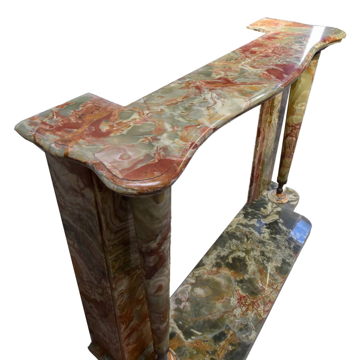 Onyx-marmeren-ombouwschouw-met-pilaren-en-vloerplaat