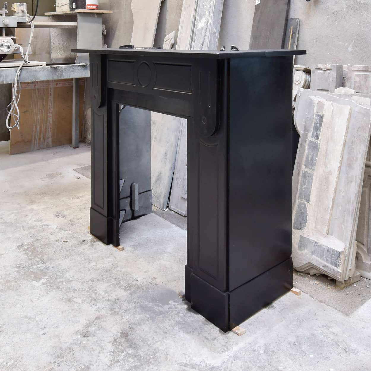 Zwart-marmer-Noir-de-Mazy-ombouwschouw